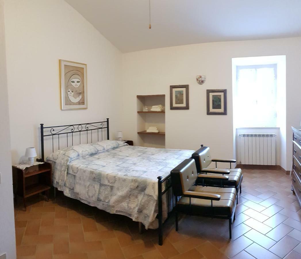 Case In Campagna Con Piscina A Todi Exterior photo